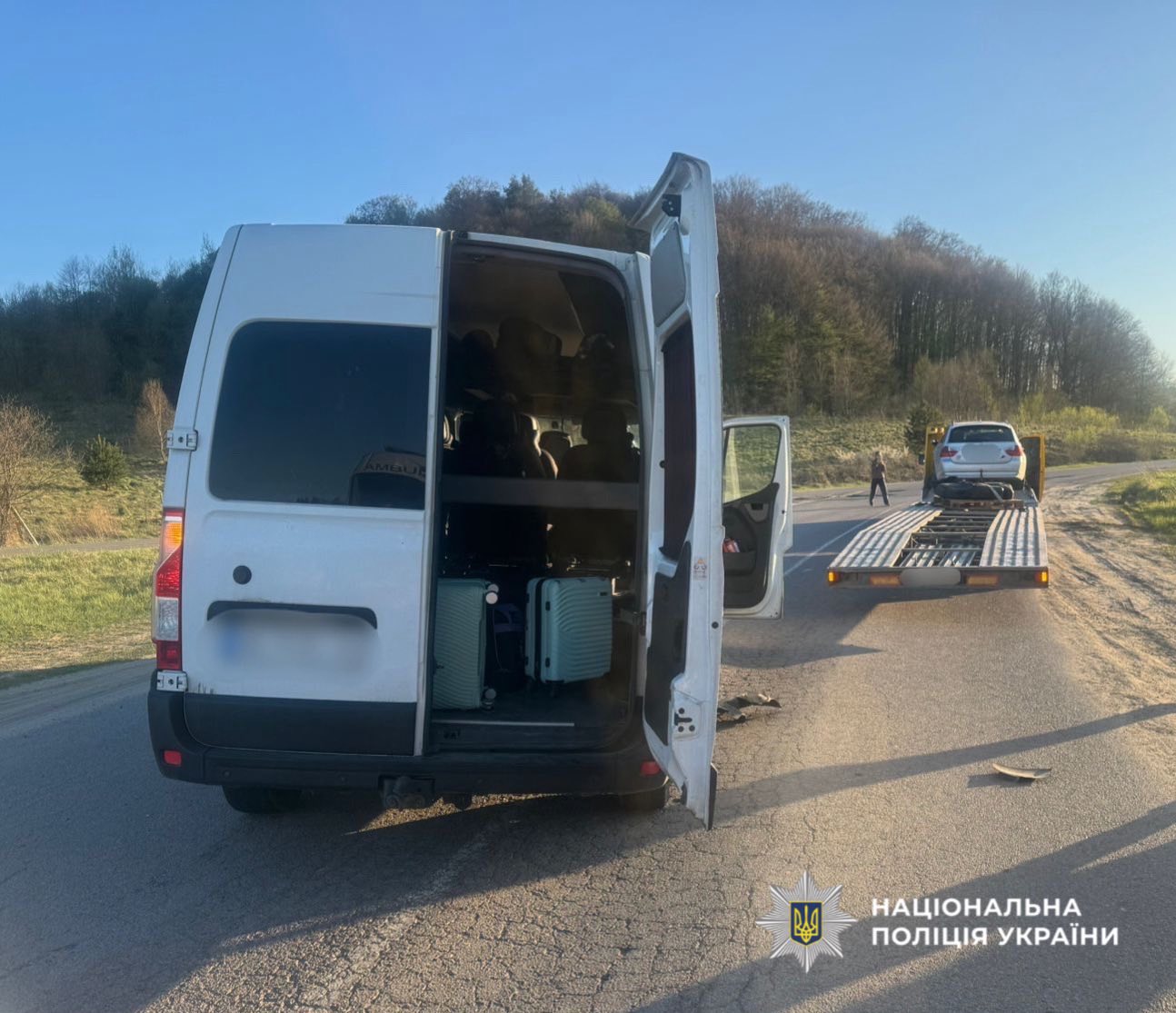 На Львівщині в ДТП постраждали п’ятеро пасажирів, серед них дитина - 2