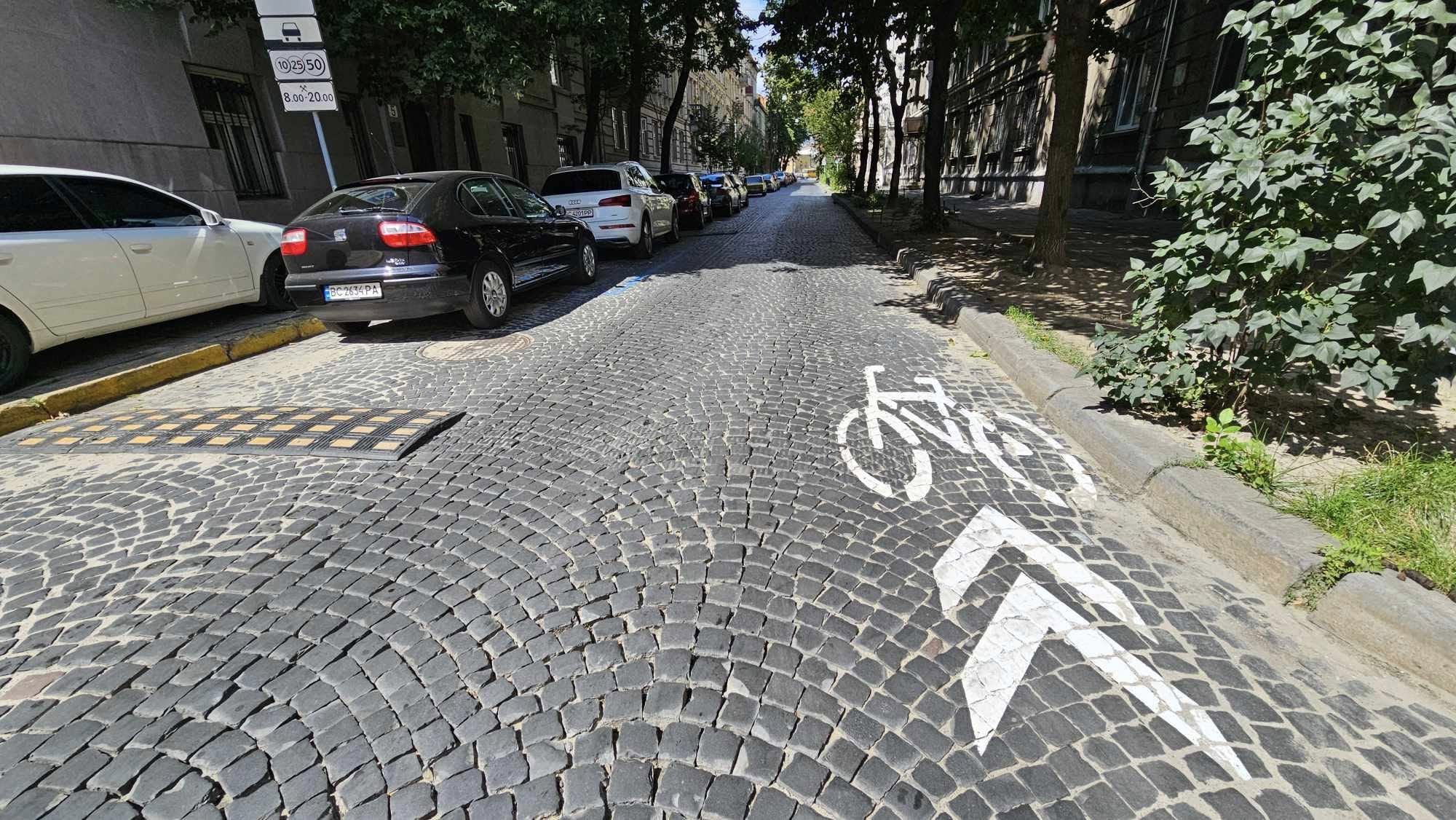 Велокоридор на вул. Гоголя/ГО «Зручне місто»