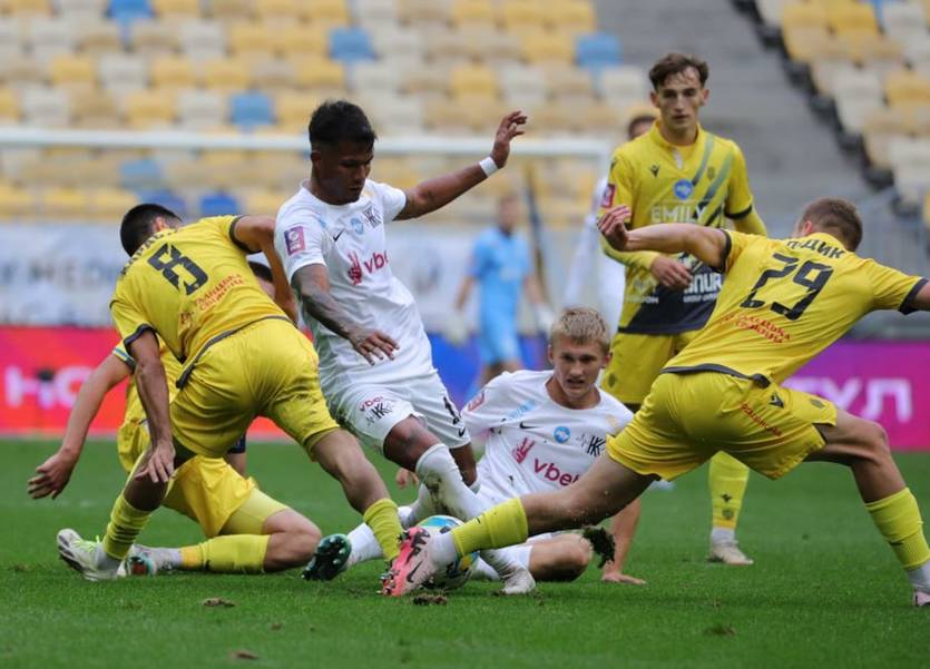 футболісти Руха і Колоса