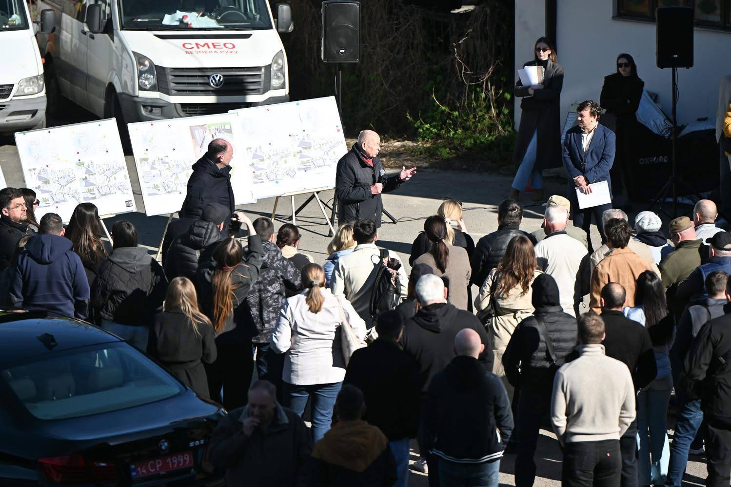 5445086914726795150 (1)