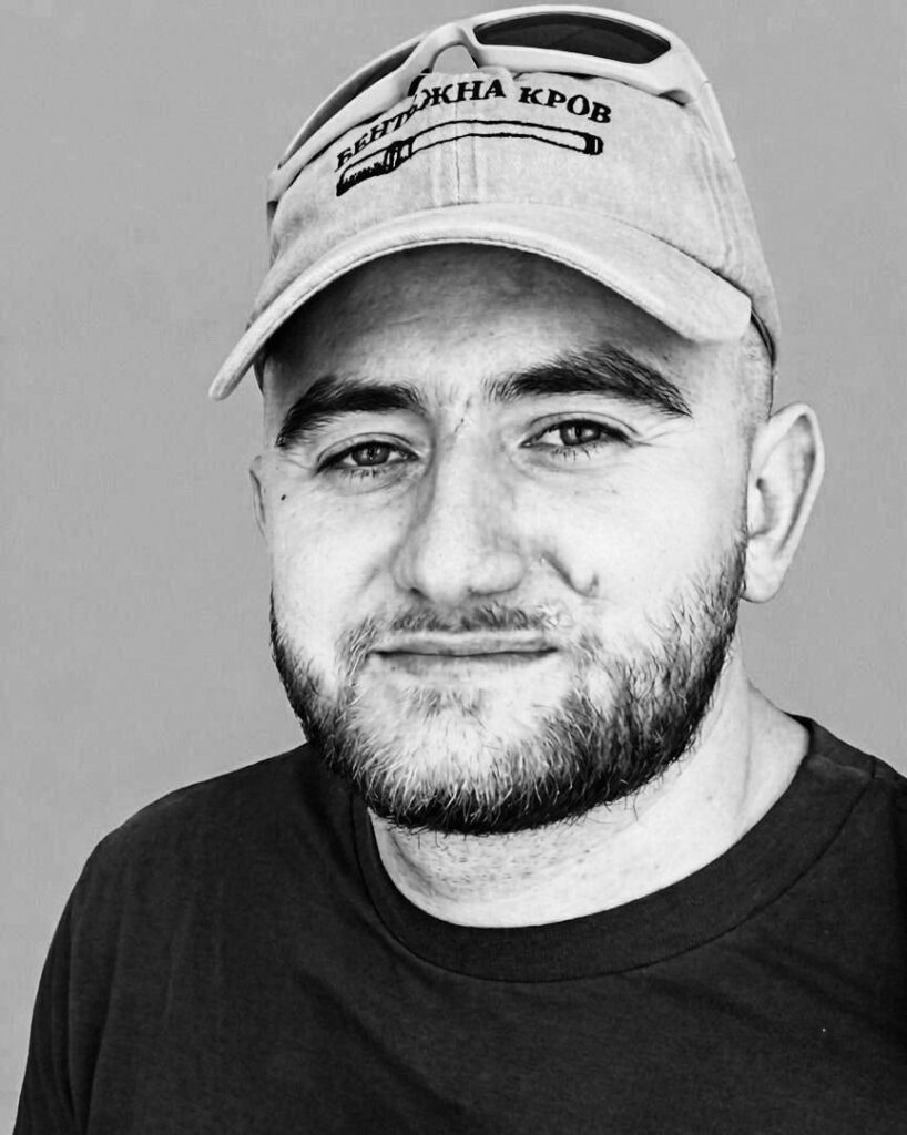 На Львівщині попрощаються з девʼятьма воїнами — що про них відомо - 9