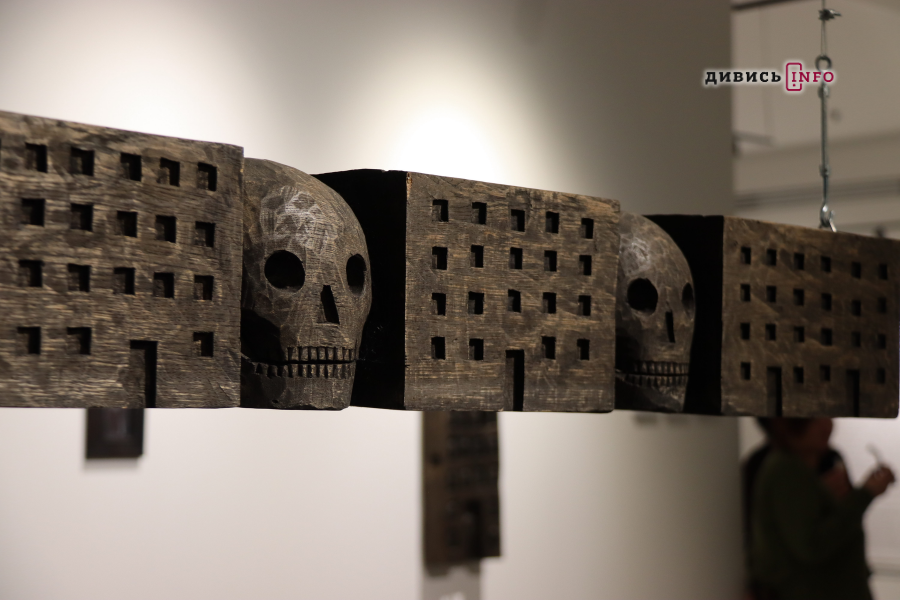 Про здатність відновлюватися і зберігати опору: у Львові відкрили виставку «ОАЗА?» - 8