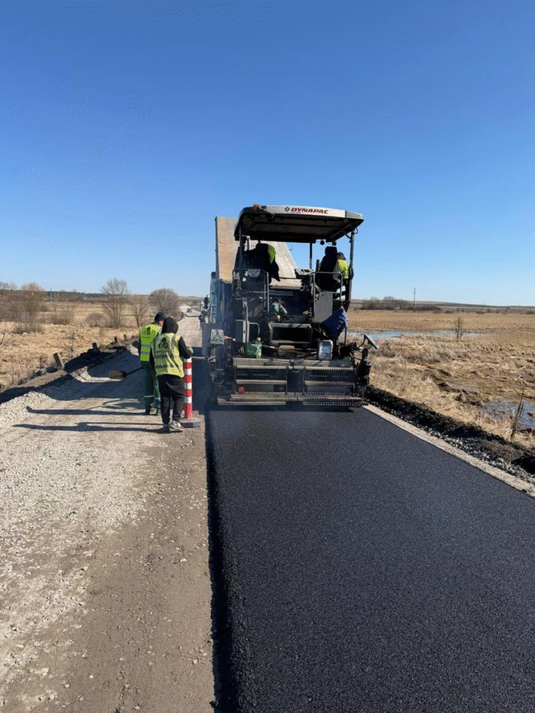 «Найважче в гірських районах»: якими є дороги Львівщини після зими та які планують відремонтувати - 7