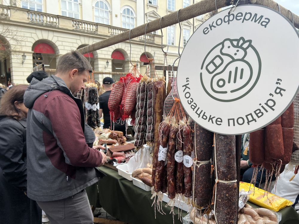«Це не тільки про бізнес, а й про повернення до себе»: як у Львові зʼявились ветеранські ярмарки - 14
