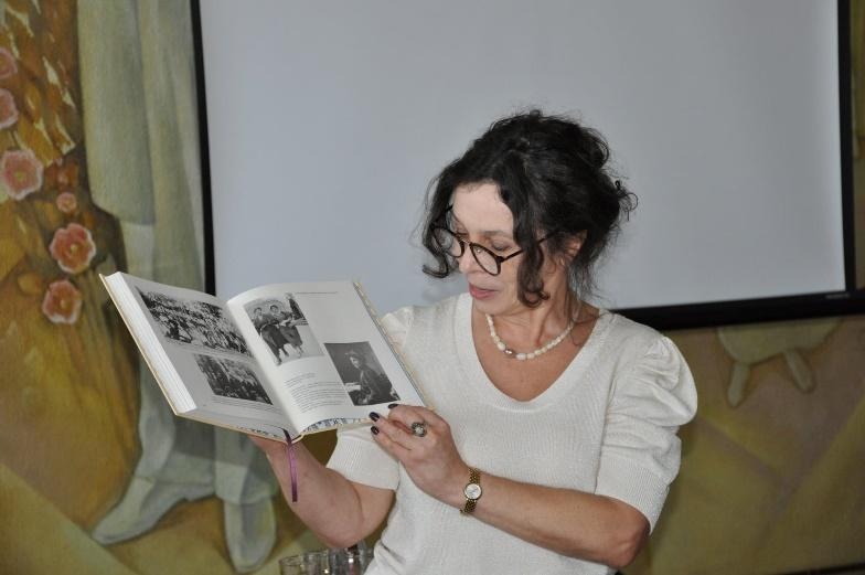 «Найгоноровіша паска — з пахучим корінням»: дослідниця про великодні рецепти 100 років тому - 1