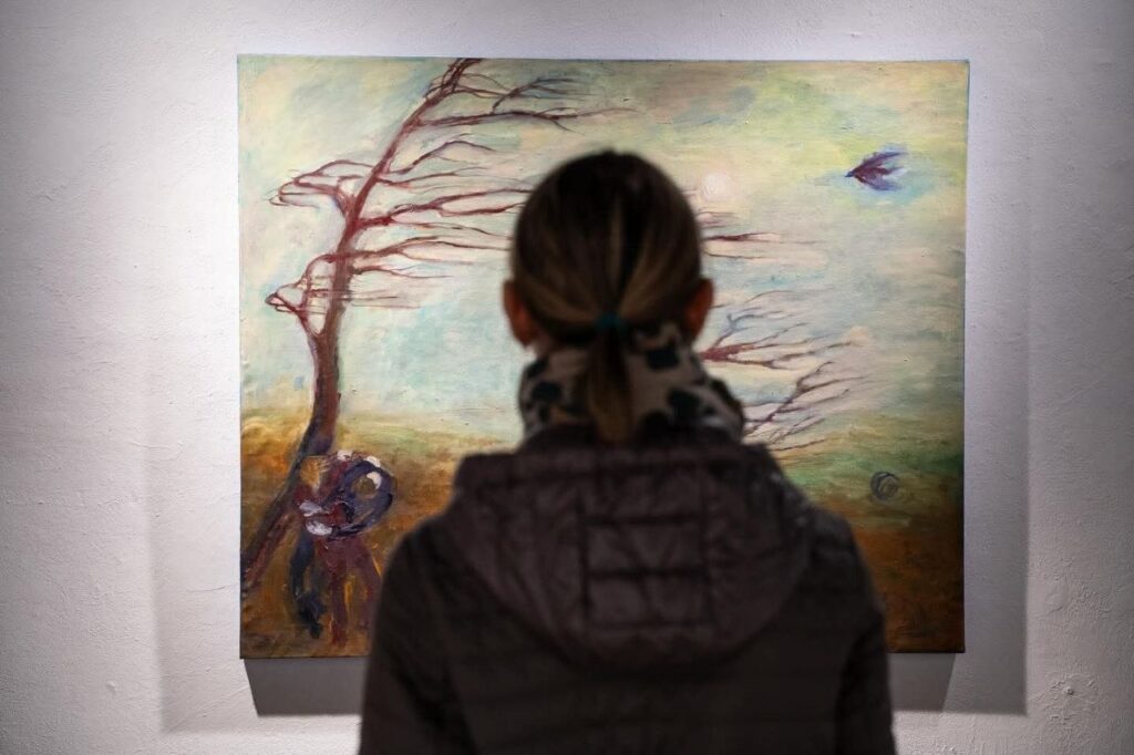 Які виставки подивитися у Львові: від фото військових до внутрішніх пошуків - 11