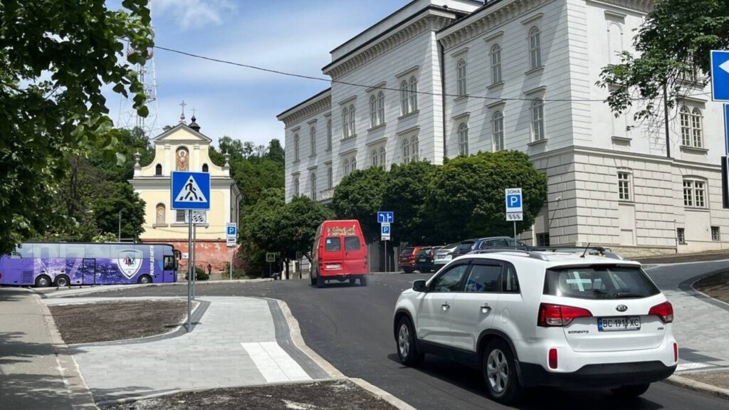 Простір підтримки родин воїнів, літні майданчики, туристичні локації Львівщини: головні новини дня - 3