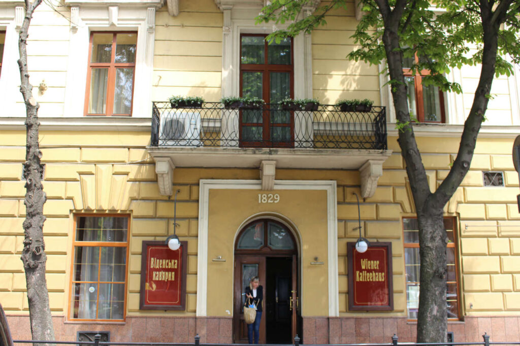 Один день із життя Івана Франка у Львові: між працею, кавою та нічними рукописами - 4