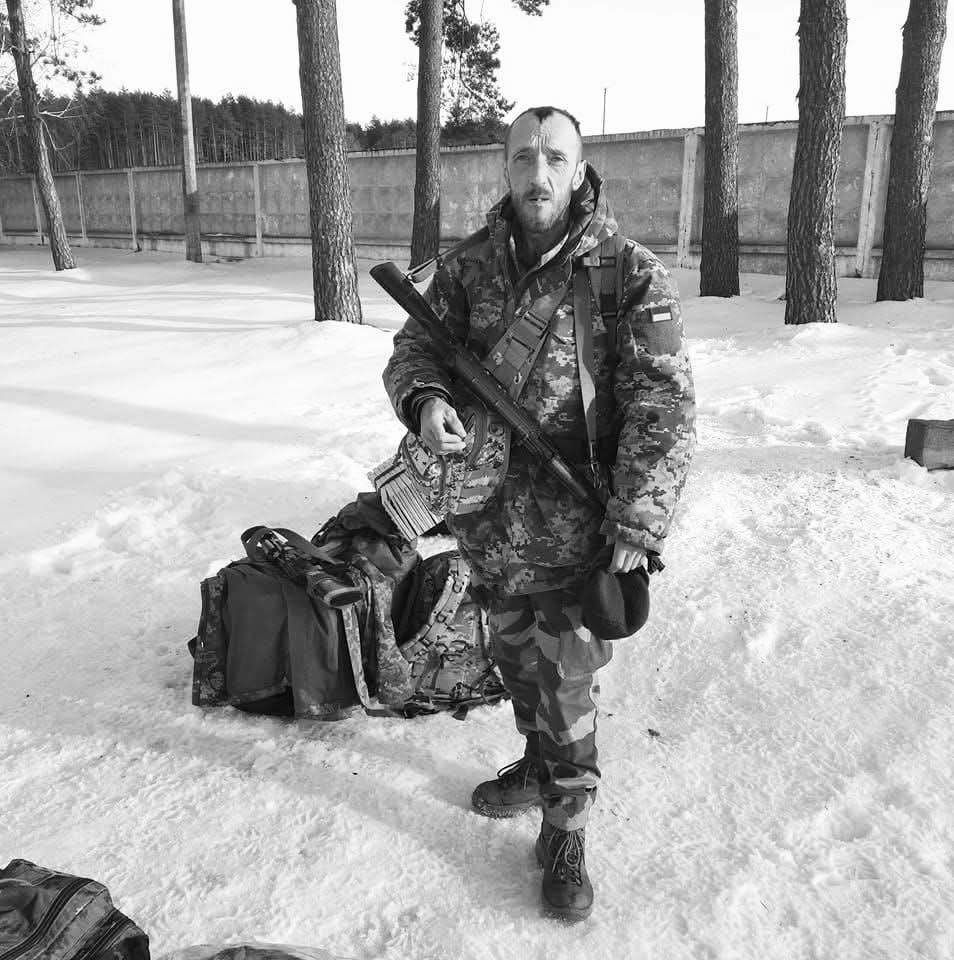Сьогодні Львівщина прощається із трьома полеглими захисниками - 2
