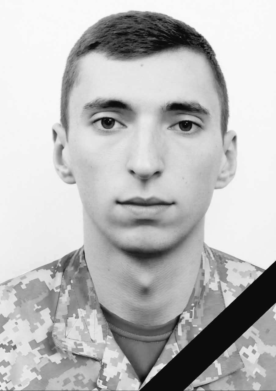 Сьогодні Львівщина прощається із трьома полеглими захисниками - 3