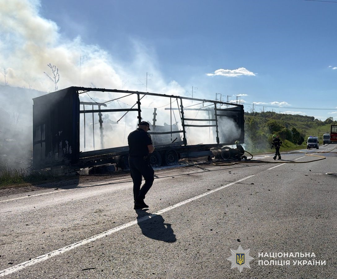 На Золочівщині у ДТП загинув водій вантажівки - 1