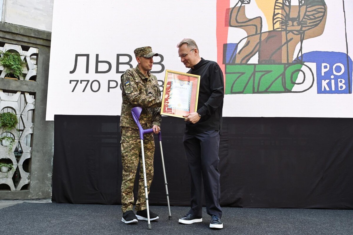 У Львові до Дня міста нагородили тих, хто захищає, допомагає і розвиває країну - 5