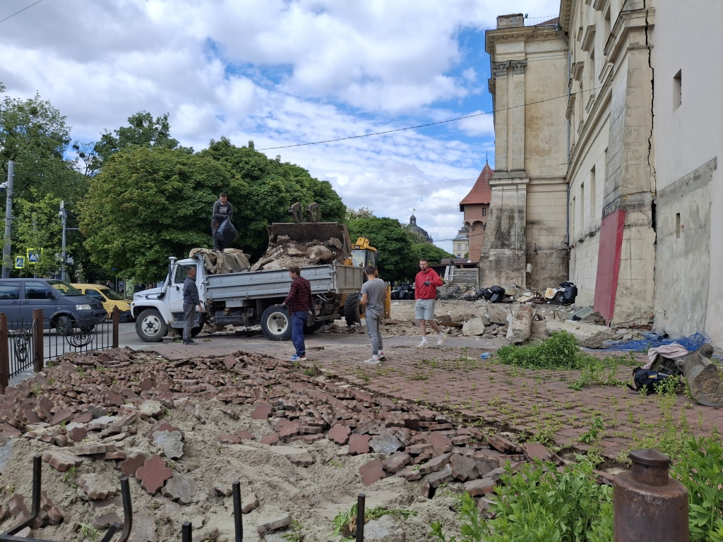Літні майданчики у Львові: які правила діють, що вважають порушенням і куди скаржитися - 8