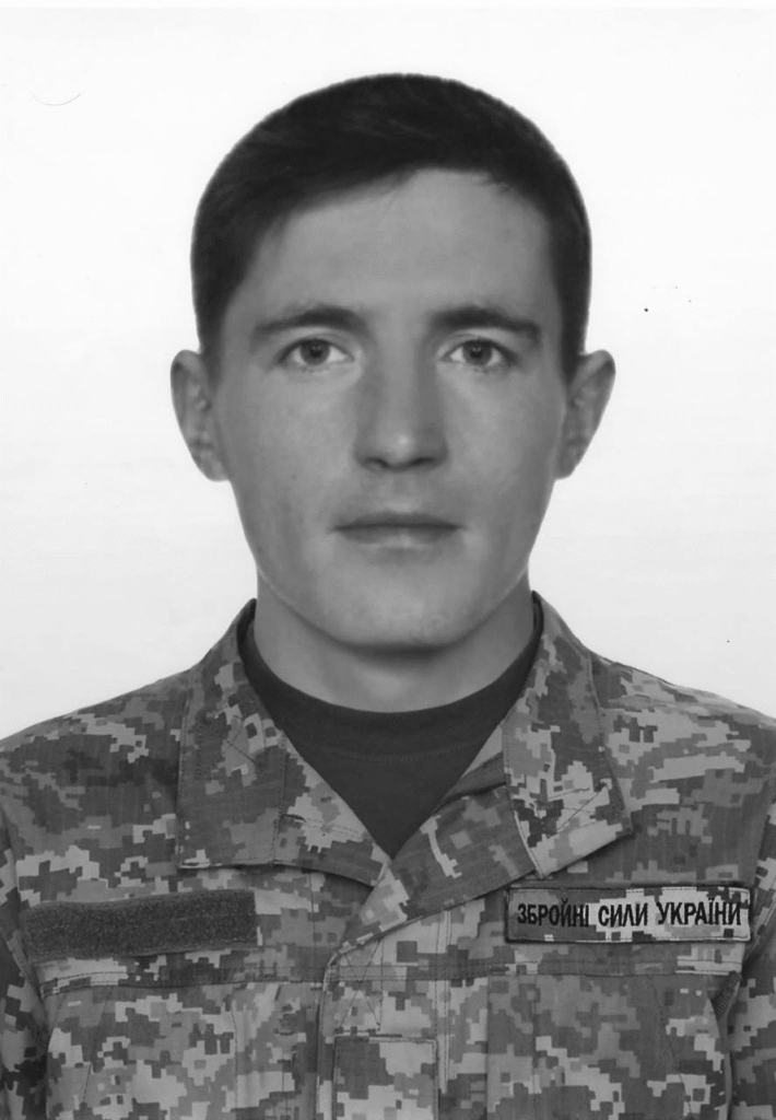На Львівщині попрощаються з десятьма воїнами — що про них відомо (фото) - 7
