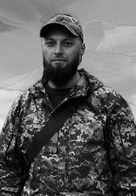 На Львівщині попрощаються з пʼятьма воїнами — що про них відомо (фото) - 3