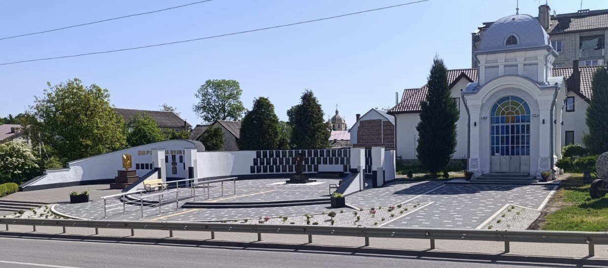 Меморіал пам’яті загиблих воїнів/Рудківська міська рада