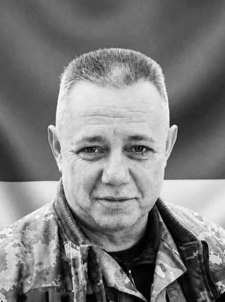 На Львівщині попрощаються із сімома воїнами — що про них відомо (фото) - 7