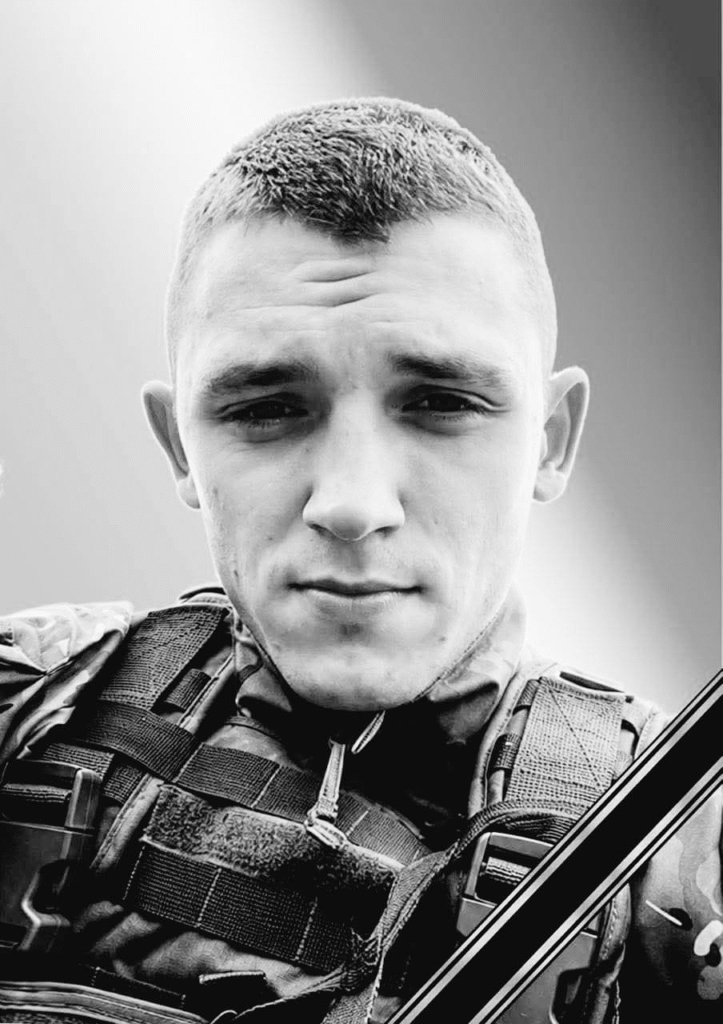 На Львівщині попрощаються з девʼятьма воїнами — що про них відомо (фото) - 3