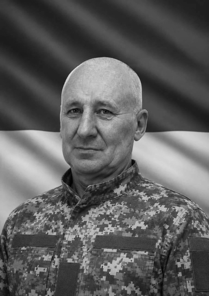На Львівщині попрощаються з десятьма воїнами — що про них відомо (фото) - 3