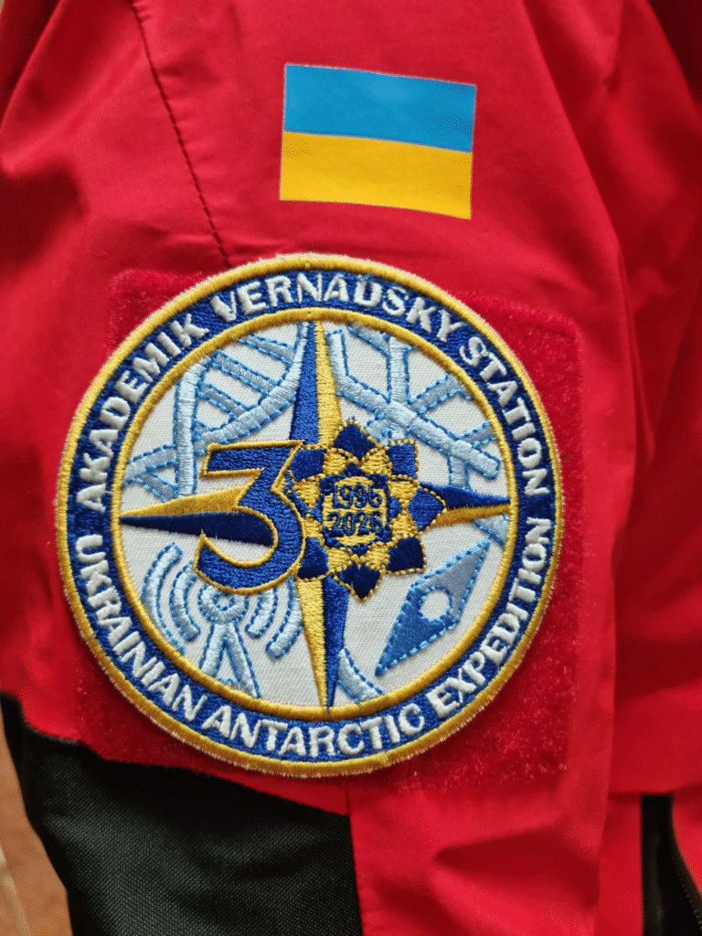 «Часу думати про ізоляцію не залишається», — львівський полярник про зміни клімату, побут та як потрапити на станцію «Академік Вернадський» - 29