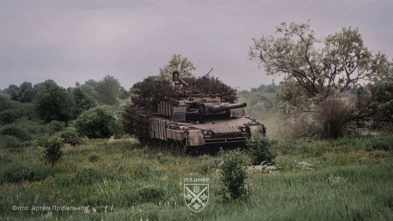 військова техніка