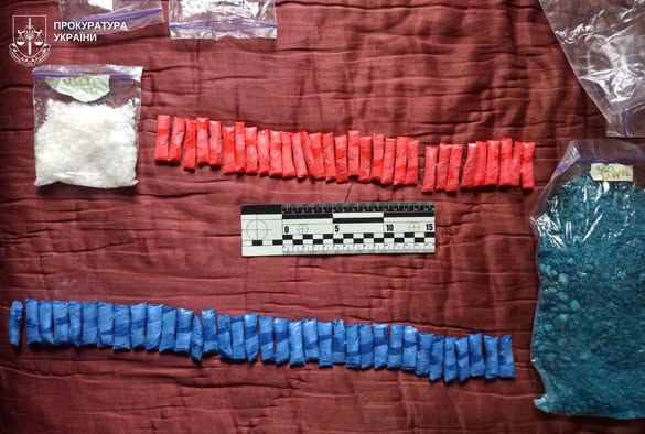На Львівщині чоловіка підозрюють у зберіганні психотропів - 1