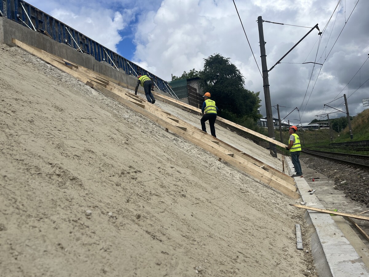 У Львові триває будівництво шляхопроводу на вулиці Шевченка - 6
