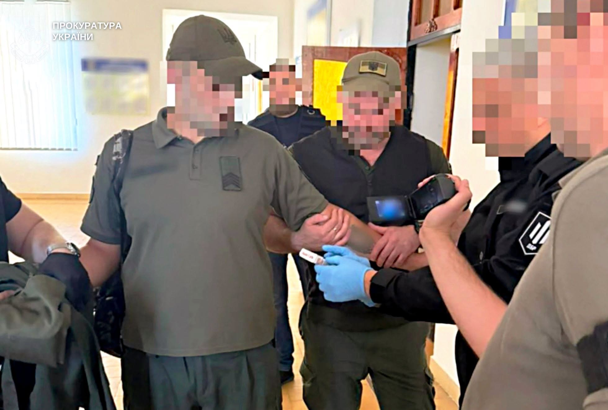 У Дрогобицькій колонії двох в’язнів засудили за наркоторгівлю - 7