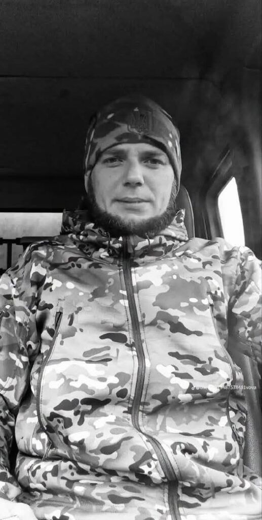 Сьогодні Львівщина прощається з одним полеглим воїном - 1