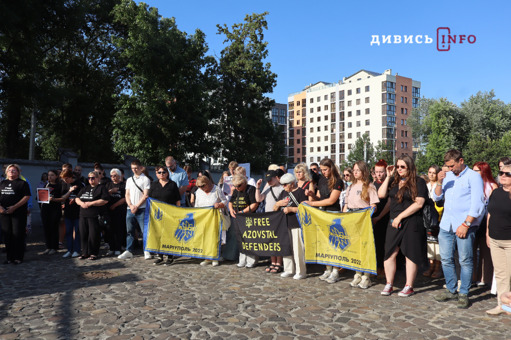 У Львові вшанували пам'ять загиблих внаслідок теракту в Оленівці (фото) - 7