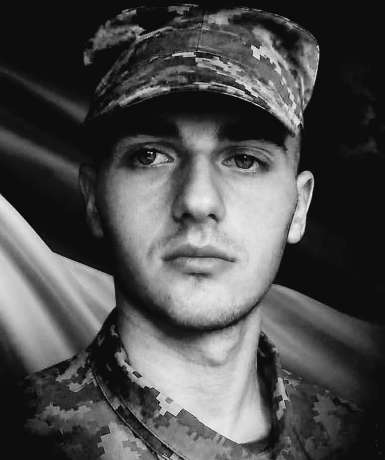 На Львівщині прощаються із пʼятьма воїнами — що про них відомо (фото) - 2