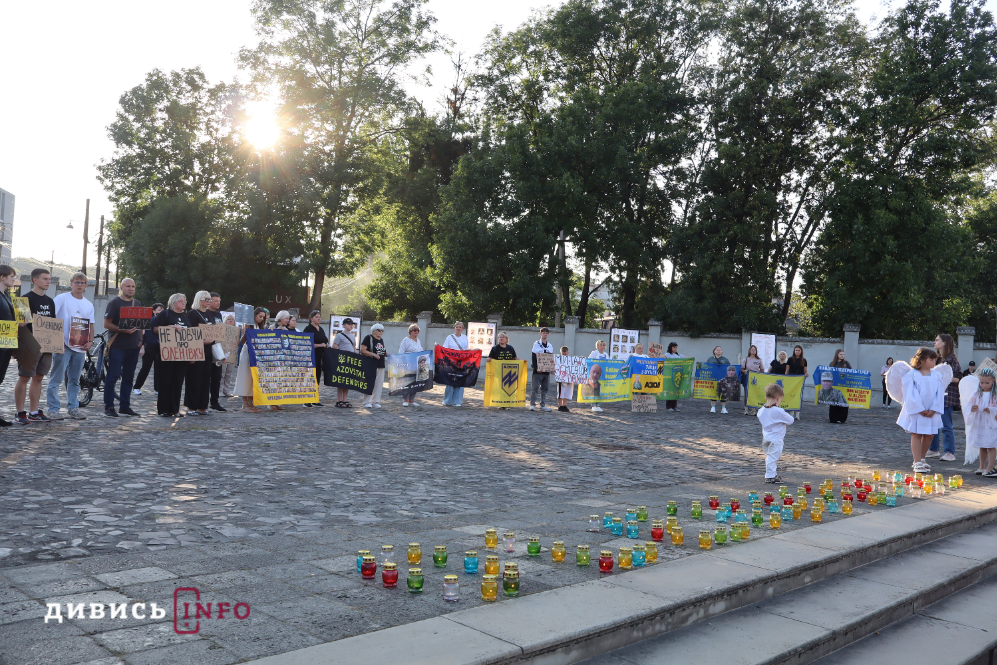 У Львові вшанували пам'ять загиблих внаслідок теракту в Оленівці (фото) - 6