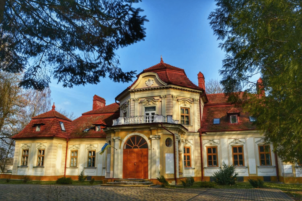 Курорти Львівщини для літньої мандрівки: від Трускавця до Сколе - 6