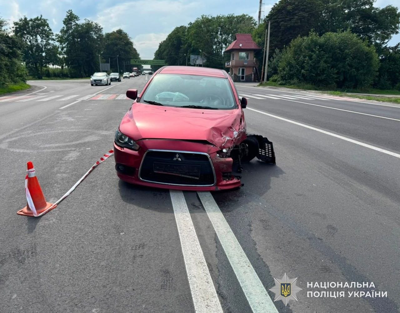 Поблизу Львова зіткнулися два авто: травмований водій - 1
