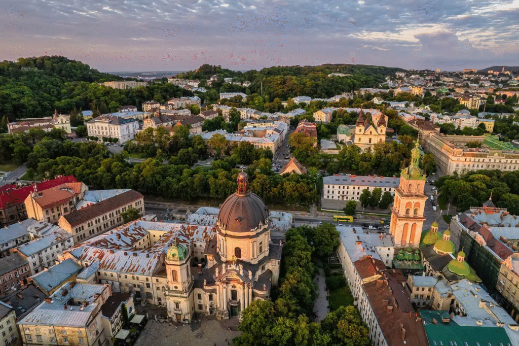 Ветеранські бізнеси, новий очільник ІТ Кластера, потепління на Львівщині: головні новини дня - 8