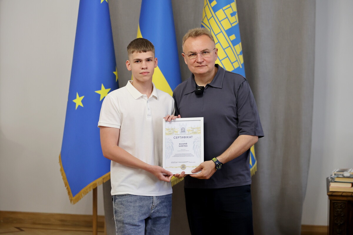 Львівські випускники отримали грошові премії за найвищі бали НМТ - 3