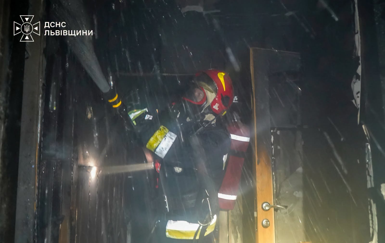 На Львівщині за ніч сталися три пожежі - 2