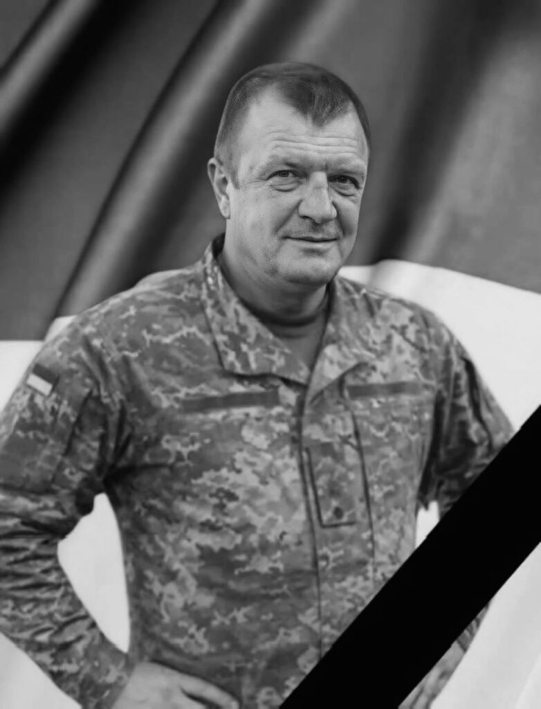 На Львівщині прощаються із шістьма воїнами — що про них відомо (фото) - 3