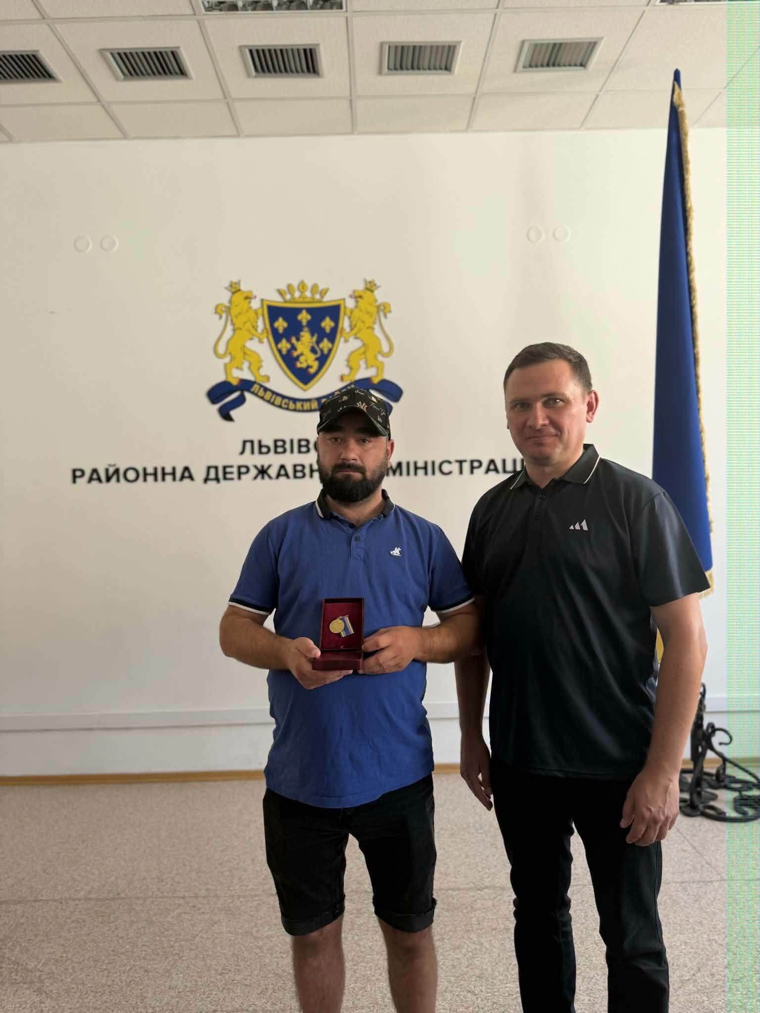 Захисникам та родинам зниклих воїнів Львівщини вручили державні нагороди - 1