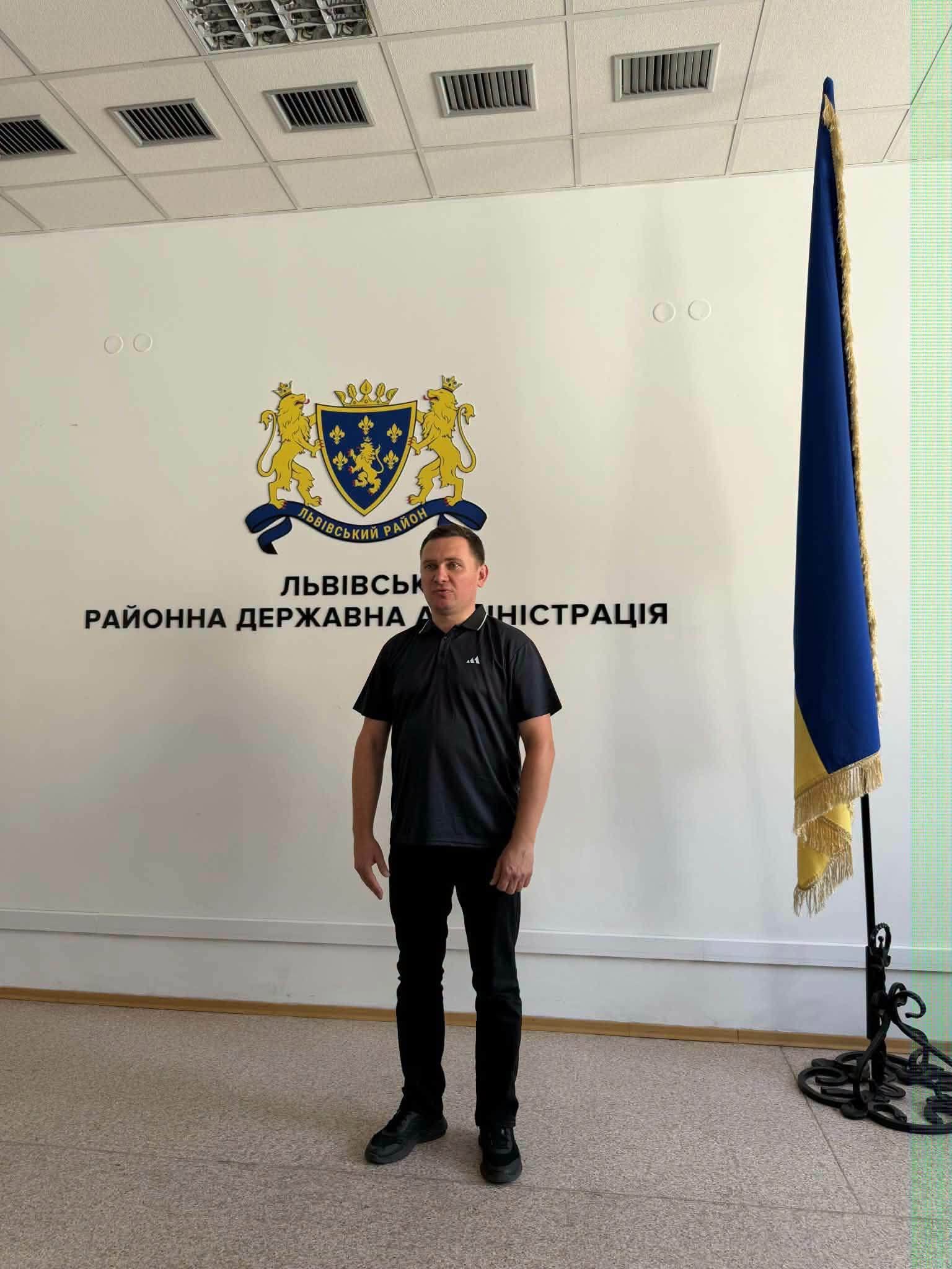 Захисникам та родинам зниклих воїнів Львівщини вручили державні нагороди - 4