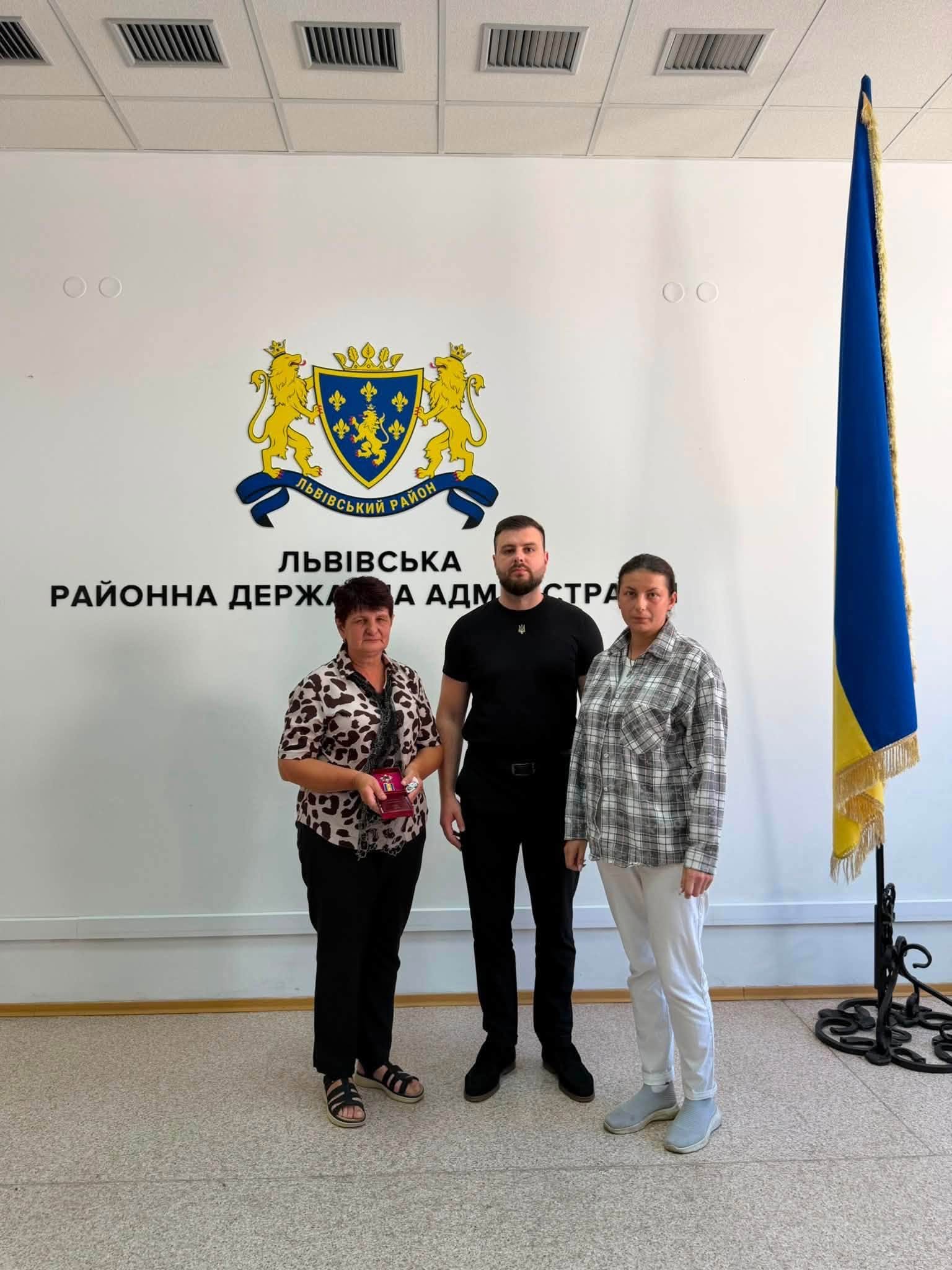 На Львівщині родинам полеглих воїнів вручили державні нагороди - 5