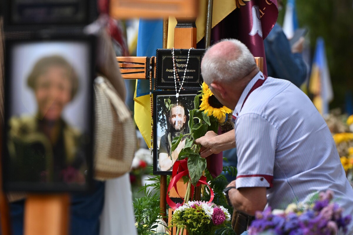 На Личаківському кладовищі помолилися за полеглих Захисників і Захисниць України - 2