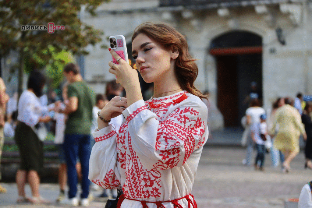 Яким є Львів у День Незалежності (фоторепортаж) - 43