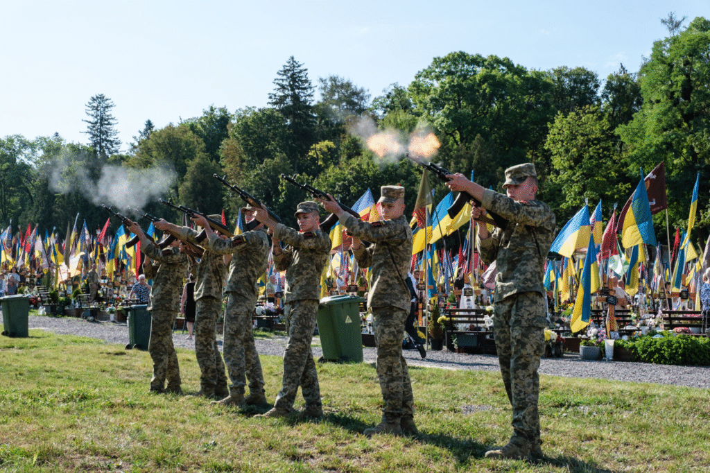 У Львові вшанували полеглих військових - 4
