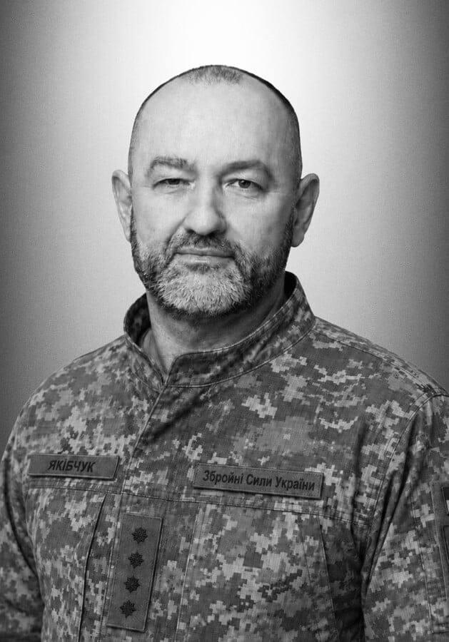 На Львівщині прощаються з десятьма воїнами — що про них відомо (фото) - 4