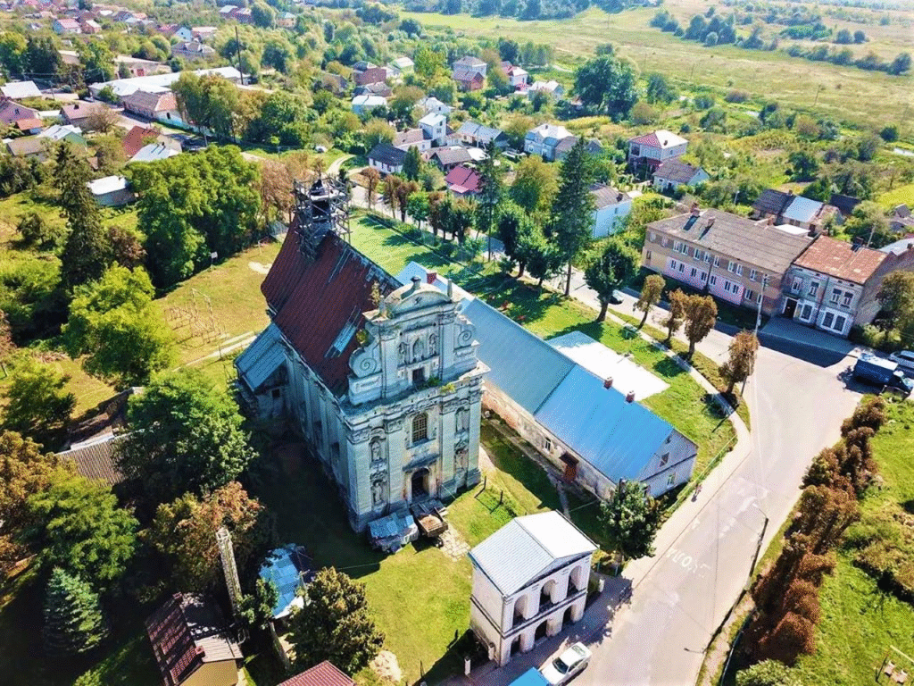 Куди поїхати на один день зі Львова: 10 міст з історією - 13