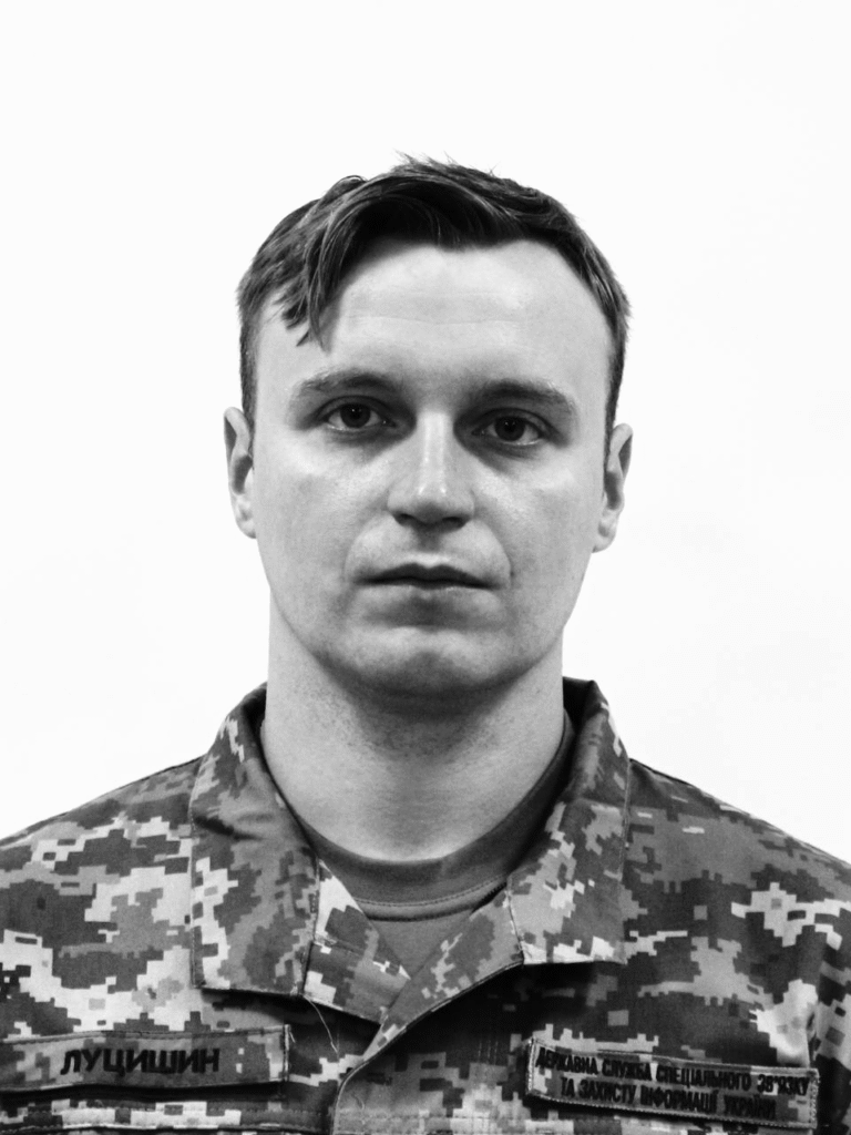 На Львівщині прощаються з пʼятьма воїнами — що про них відомо (фото) - 5