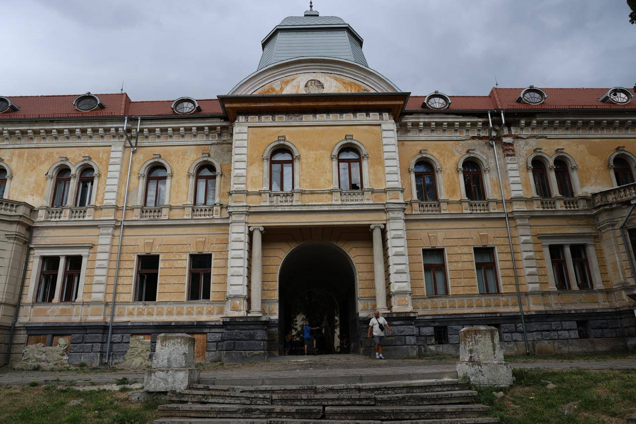 палац Гредлів