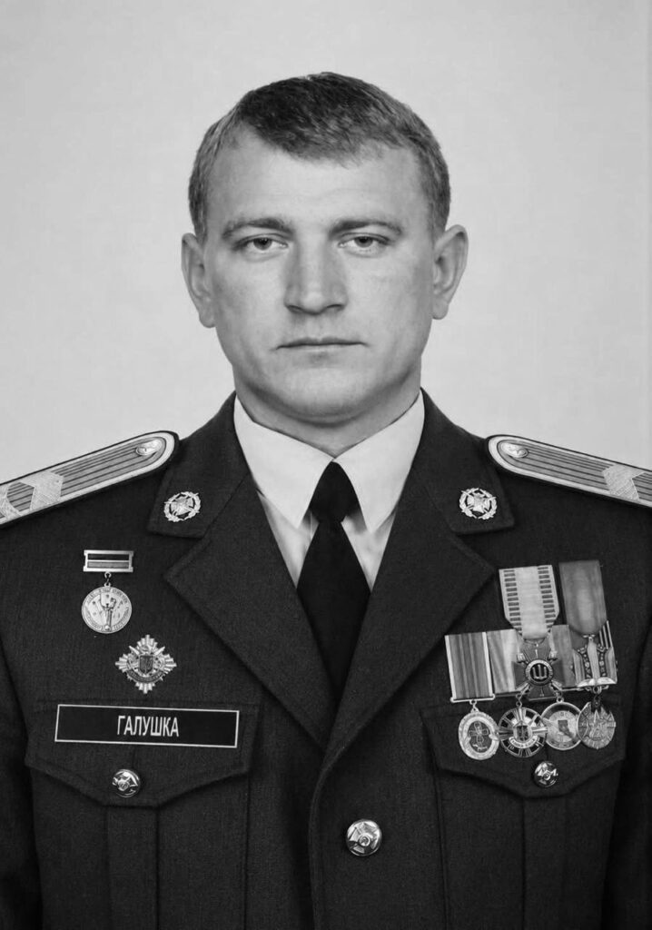 На Львівщині прощаються з трьома воїнами — що про них відомо (фото) - 3