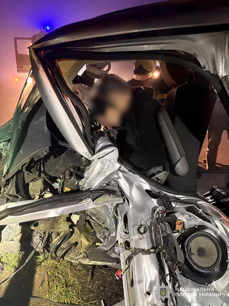 На Львівщині зіткнулися Volkswagen та BMW: трьох людей госпіталізували - 3